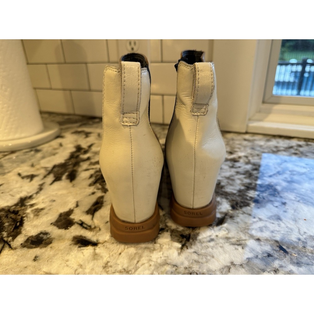 Sorel Joan of Arctic Wedge III Boots Womens 8.5 Tan White Leather Chelsea Bootie - Picture 5 of 8
